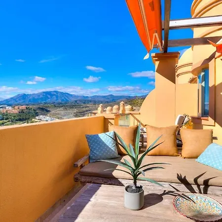 펜션 Stunning Sea View Penthouse For 8 People *