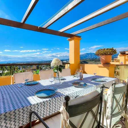 펜션 Stunning Sea View Penthouse For 8 People