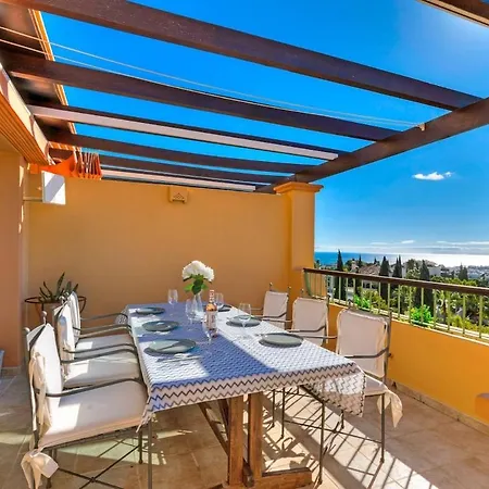 펜션 Stunning Sea View Penthouse For 8 People
